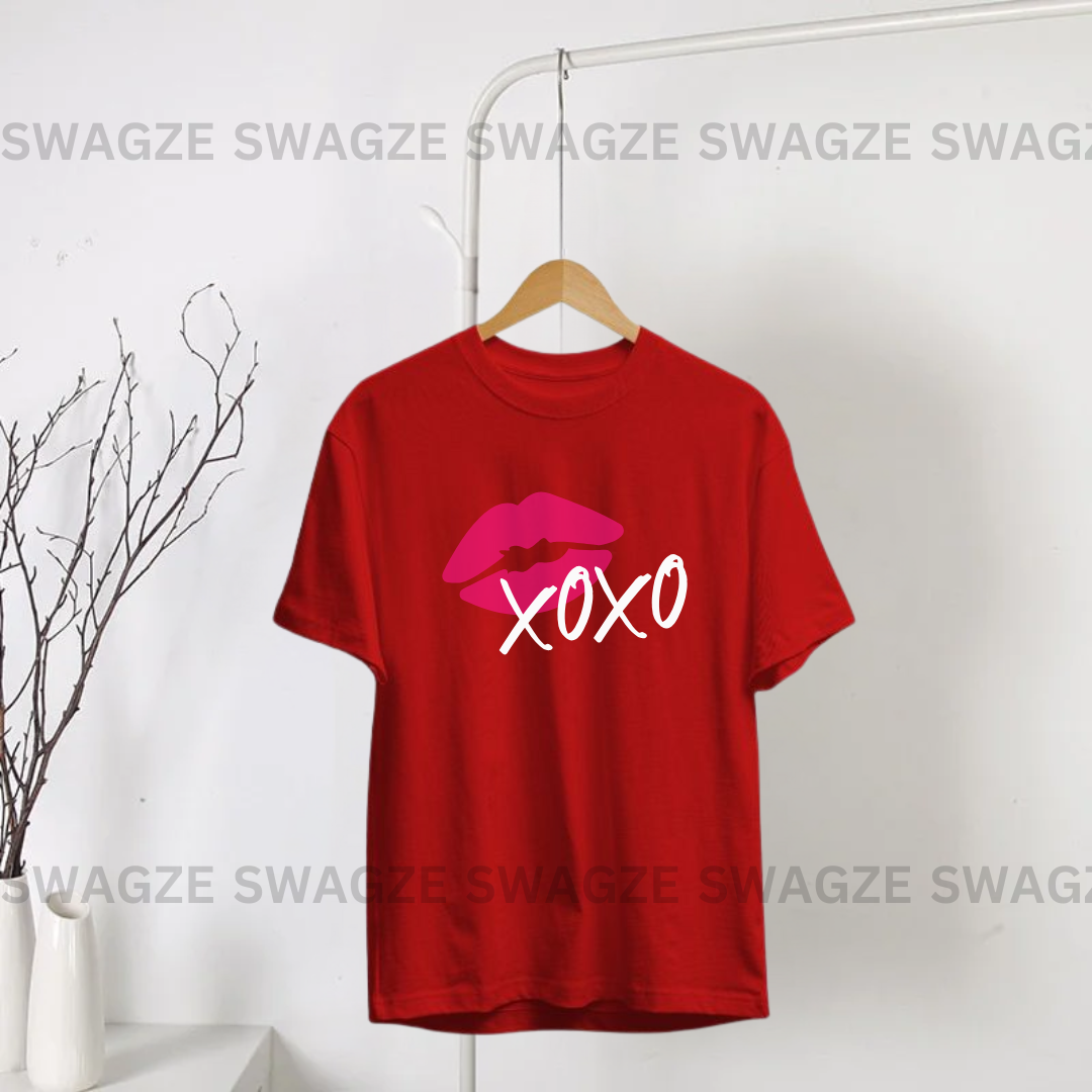 XOXO lip Tee