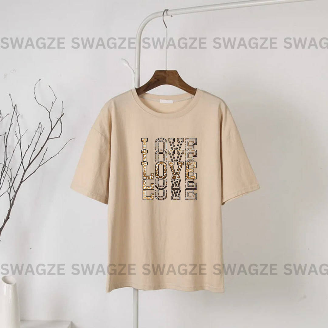 Love love ... Tee
